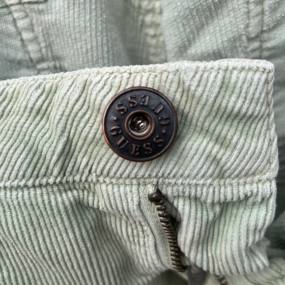 Y2K low rise Guess flared cords - Picture 10 of 11